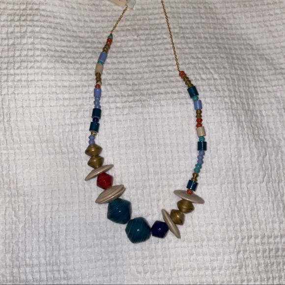 31 Bits Necklace - Picture 2 of 4